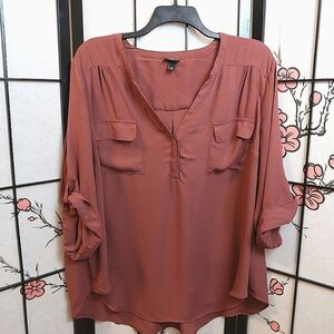 Torrid Dark Mauve Mandarin Collar Blouse with Button Cuffed Sleeves Size 4